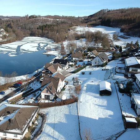 Exklusive Ferienwohnung 'Agger-Blick' Mit Grosser Seeblick-Terrasse & Sauna Gummersbach Zewnętrze zdjęcie
