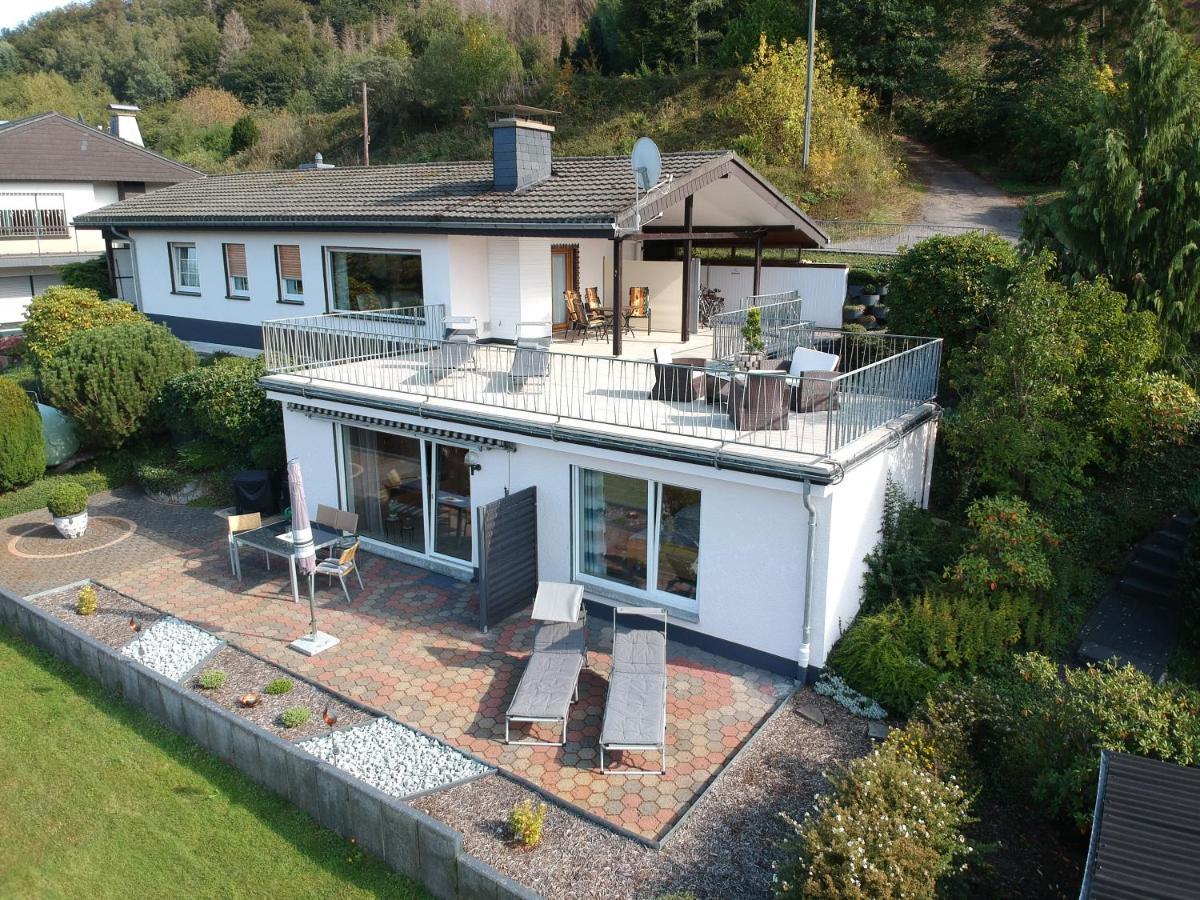 Exklusive Ferienwohnung 'Agger-Blick' Mit Grosser Seeblick-Terrasse & Sauna Gummersbach Zewnętrze zdjęcie